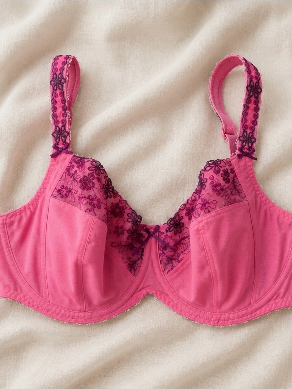 Women’s Pink Lace-Trim Underwire Bra